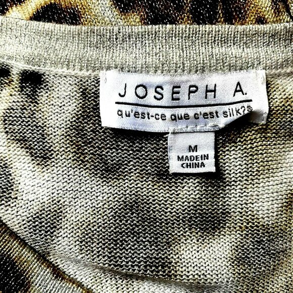 Joseph A. Metallic Leopard Print Button Front Cardi Long Sleeve Sweater Sz M - Picture 3 of 7